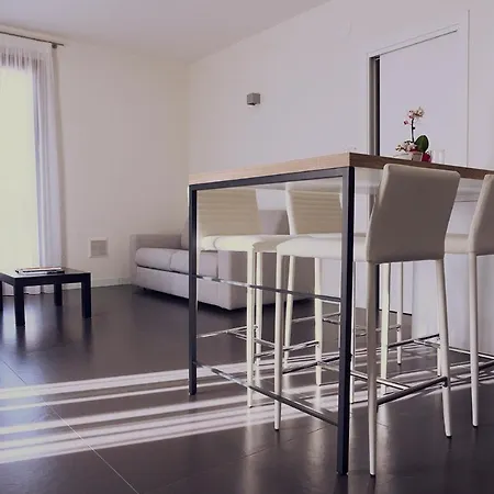 La Casa Del Sole 公寓 *